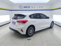 Ford Focus EcoBoost 180 Version - photo 2