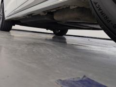Toyota Sienna Dual-Engine 2.5L Comfort Edition - ფოტო 11