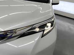 Toyota Sienna Dual-Engine 2.5L Comfort Edition - ფოტო 4