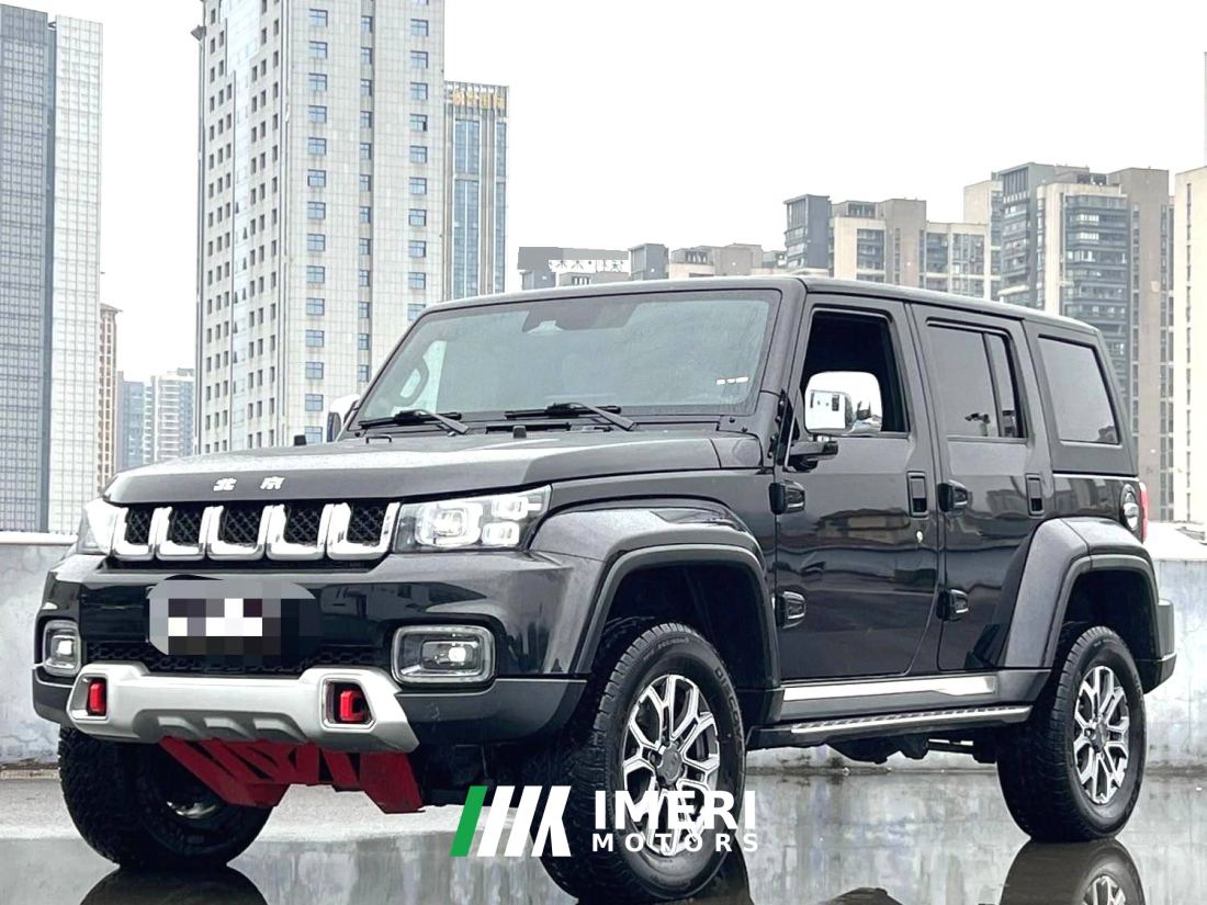 BAIC BJ40 City Hunter Edition 2.0T Automatic 4WD Passenger Edition Gasoline - car from China