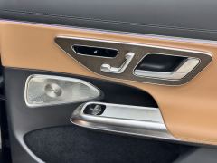 Mercedes-Benz E Class E-Class Facelift E 300 L Luxury - photo 18