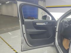 Volvo XC40 B4 AWD Smart Remote Luxury Edition - ფოტო 12