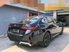 BMW 5 Series 530Li Premier Luxury Package - фото 7