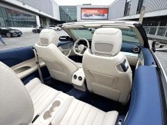 Mercedes-Benz E-Class (Imported) E 260 Cabriolet - photo 9