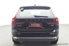 Volvo XC60 B5 AWD Smart Luxury Edition - ფოტო 4
