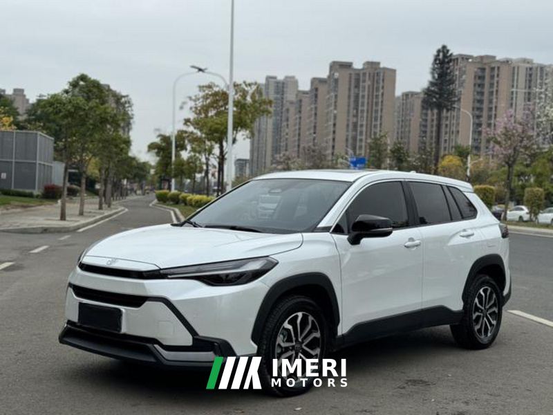 Toyota Frontlander 2.0L Luxury PLUS Edition - car from China