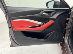 MG5 Facelift 300TGI DCT Premium Luxury Edition - ფოტო 15