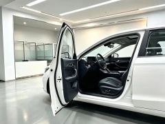Bestune B70 70Anniversary Edition 1.5T Version - photo 5