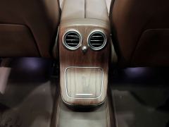 Mercedes-Benz E Class E-Class E 300 L Luxury - photo 13