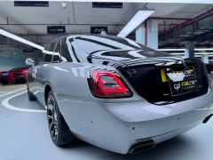 Rolls-Royce Ghost 6.7T Black Badge - photo 5
