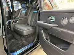 Rolls-Royce Cullinan 6.7T Black Badge - ფოტო 6