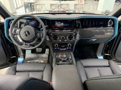 Rolls-Royce Cullinan 6.7T Black Badge - ფოტო 9