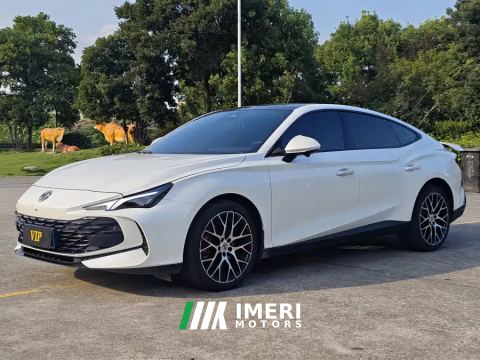 2026 MG7 2.0T 405 Auto Luxury Edition - car from China