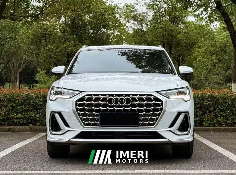 Audi Q3 35 TFSI Fashion Dynamic - car from China
