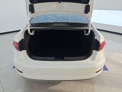 Volkswagen Jetta 280TSI Edition - photo 7