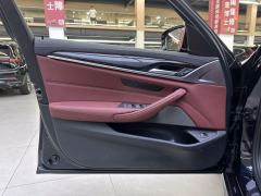 BMW 5 Series Facelift 525Li M Sport Package - ფოტო 8