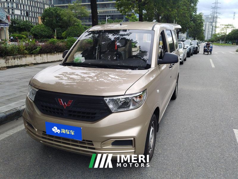 Wuling Hongguang V 1.5L Jinqu Electric Assist 5-seater - автомобиль из Китая