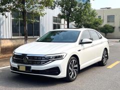 Volkswagen Jetta 300TSI Edition - ფოტო 1