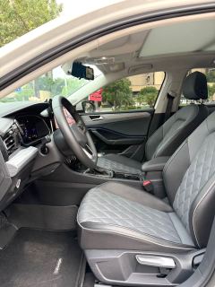 Volkswagen Jetta 300TSI Edition - ფოტო 3