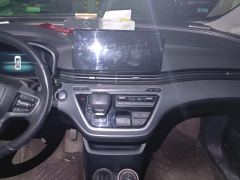 Roewe MG iMAX8 400TGI Huanju Edition - ფოტო 17