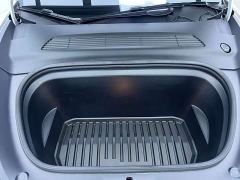Tesla Model Y Long Range All-Wheel Drive - ფოტო 8