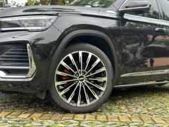 Geely Xingyue L Dongfang Yao 2.0T Automatic two-wheel drive Star Edition - ფოტო 2