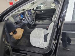 FAW Hongqi E-QM5 610km PLUS - ფოტო 14