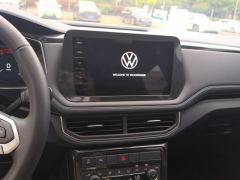 Volkswagen Tharu Advanced 300TSI Enjoy Edition - photo 17