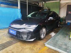 Toyota Camry 2.0GVP Luxury Edition - ფოტო 1