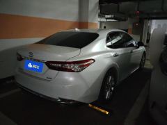 Toyota Camry 2.0G Luxury Edition - photo 2