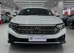 Volkswagen Jetta 200TSI Edition - photo 2