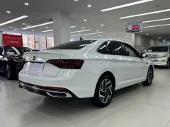 Volkswagen Jetta 200TSI Edition - photo 9