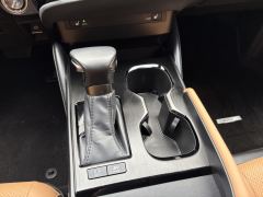 Lexus ES 300h Excellence Edition - ფოტო 7