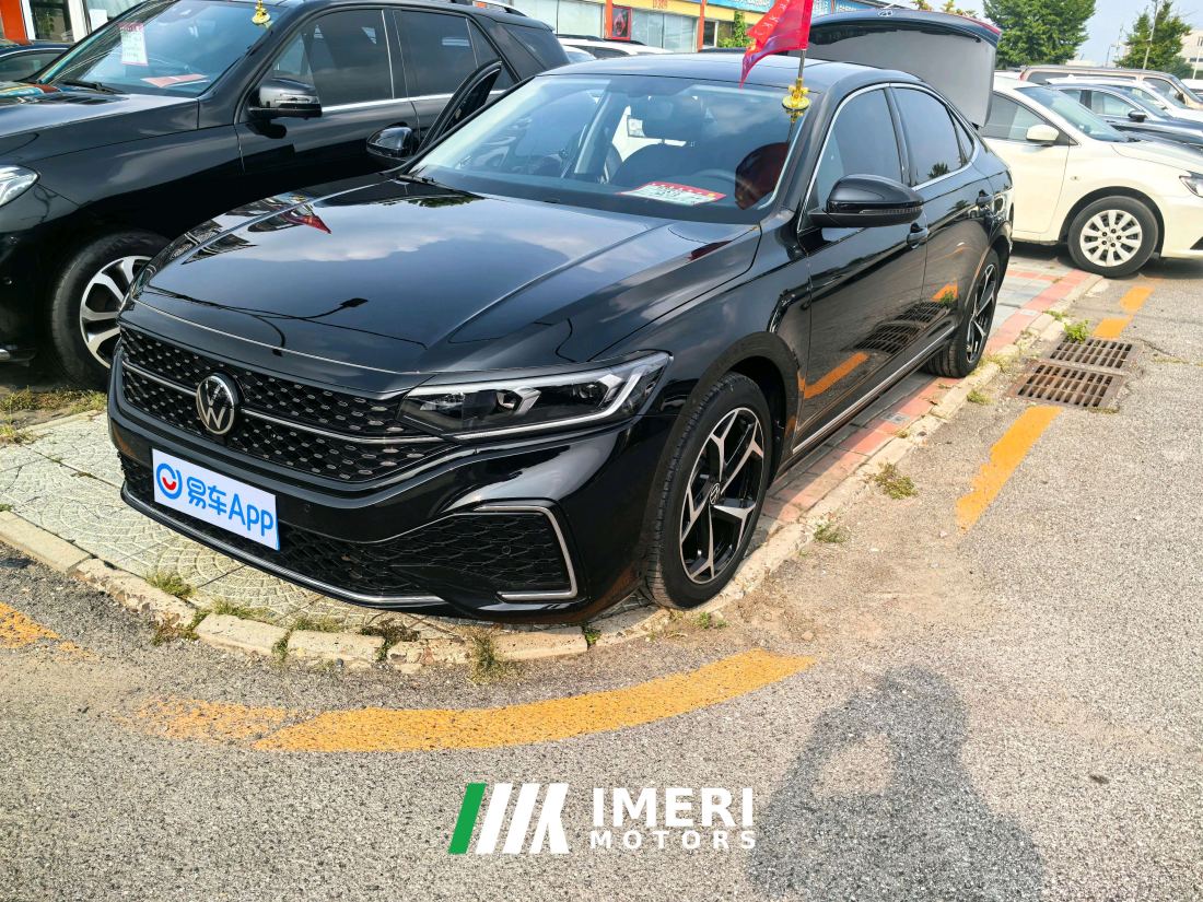 Volkswagen Passat Pro 380TSI Edition - car from China
