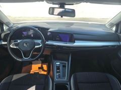 Volkswagen Golf 200TSI DCT - ფოტო 8