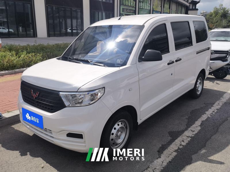 Wuling Hongguang V 1.5L Edition LAR - автомобиль из Китая