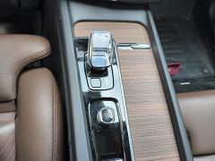 Volvo XC60 B5 AWD Smart Remote Luxury Edition - фото 19