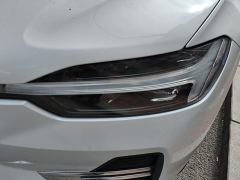 Volvo XC60 B5 AWD Smart Remote Luxury Edition - фото 4
