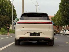 Li Auto L6 Max - ფოტო 8