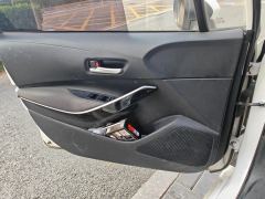 Toyota Corolla Dual-Engine 1.8L Pioneer Edition - фото 12