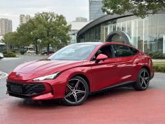 MG7 2.0T Automatic Trophy Apex Edition - фото 1
