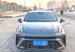 Lynk & Co 03 Champion 1.5T Dual Clutch 2WD Pro 5-seater - ფოტო 2
