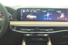 Ford Explorer EcoBoost 285 AWD Edition 6 - ფოტო 16