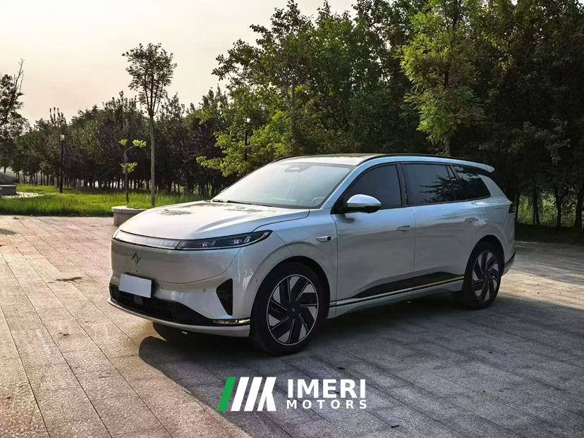 Dongfeng Yipai 008 EREV 210Max 6-seater