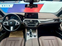BMW 5 Series 2022 Facelift II 525Li M Sport Package - ფოტო 15