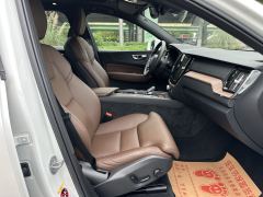 Volvo XC60 B5 AWD Smart Remote Luxury Edition - фото 5
