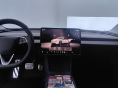Tesla Model 3 Rear-Wheel Drive Edition - photo 17