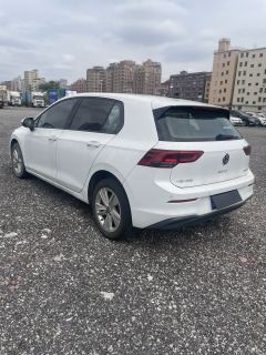 Volkswagen Golf 200TSI DCT - фото 9