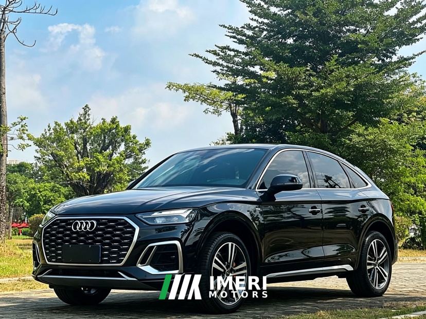 Audi Q5L 45 TFSI Selected Dynamic Edition - автомобиль из Китая
