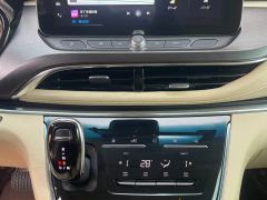 Buick GL8 652T Luxury Version 7 - фото 7